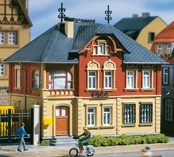 Post office<br /><a href='images/pictures/Auhagen/12240.jpg' target='_blank'>Full size image</a>